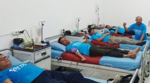 Tempuh Ratusan Kilometer, Clean The City Kalbar Diisi Donor Darah