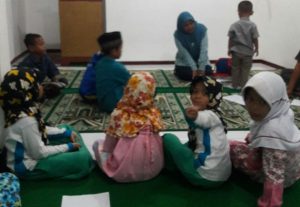 Anak-Anak Ahmadi Purut dan Sumbang Peringati Hari Muslih Mauud dengan Lomba