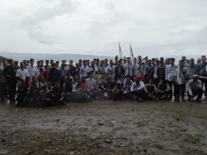 Pemuda Ahmadiyah ‘Bawa’ Asia Lebih Dekat dengan Danau Toba