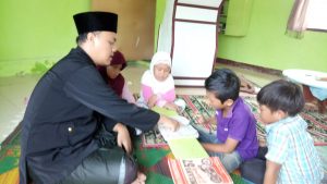 Muballigh Ahmadiyah Bengkayang : Al-Quran, ‘Jendela’ Dunia Akhirat.