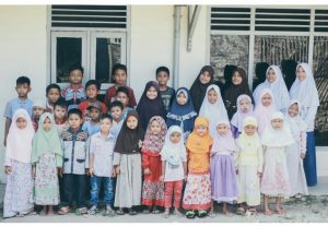 Rumah Belajar ‘Aisyah’, Sebuah Pengkhidmatan dari Ahmadiyah Karawang