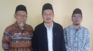 AHMADIYAH CISARUA SILATURRAHIM KE KUA CISARUA