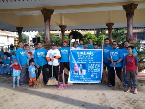 Ahmadiyah Madiun Awali Tahun Baru Dengan Bebersih Kota