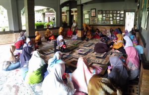 Muslimah Ahmadiyah Manislor Adakan Pelatihan di Ponpes Kebon Jambu