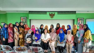Muslimah Ahmadiyah Jakarta Utara Kembali Mengisi Parenting di Kelurahan Tanjung Priok