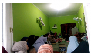 Muslimah Ahmadiyah Parakansalak Jalin Silaturrahim melalui Syukuran Aqiqah