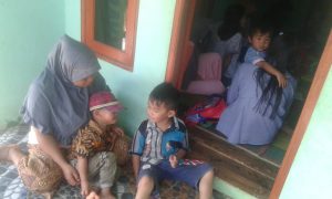 Muslimah Ahmadiyah Citalahab Aktif Sebagai Kader Posyandu