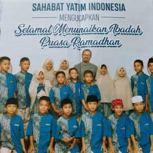 MUSLIMAH AHMADIYAH BALIKPAPAN BERBAGI BERSAMA SAHABAT YATIM INDONESIA
