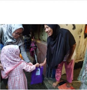 Hiasi Acara Ngabuburit, Muslimah Ahmadiyah Jakarta Pusat Berbagi Iftar Ramadhan