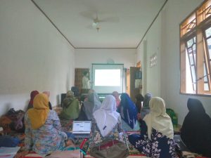 Menulis dan Bertabligh, Perpaduan Dua Komponen Untuk Menyampaikan Kebenaran.