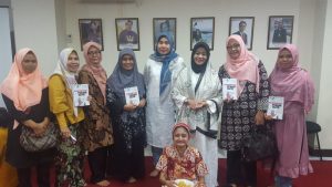 Lajnah Imaillah Menghadiri Diskusi dan Buka Bersama dengan Keluarga ICRP