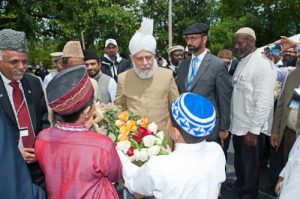 Khilafah Ahmadiyah Tak Mungkin Bertabrakan dengan Pancasila