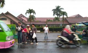 Ahmadiyah Sindangbarang Berbagi Ta’jil