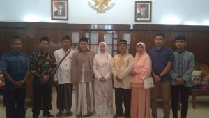 Ahmadiyah Nganjuk Jalin Silaturrahmi kepada Bupati