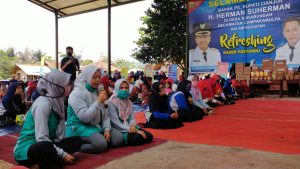 Perempuan Ahmadiyah di Cianjur Menjadi Juara Pertama LCC Kader Posyandu