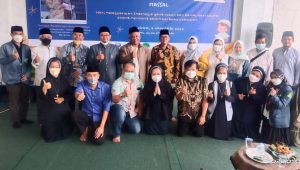 Belarasa dan FLADS Gelar Khitan Massal, Ahmadiyah Kota Bandung Bantu Semarakkan