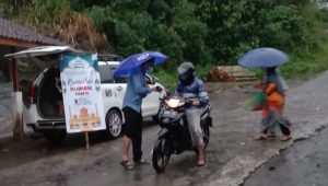 Ahmadiyah Kersamaju Tasikmalaya Merawat Silaturahmi Dengan Berbagi di Bulan Suci