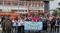 Ciptakan Kedekatan, Ahmadiyah Semarang Ramaikan Takjil on The Street