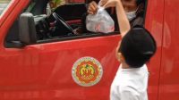LI dan Ansharullah Ahmadiyah Kebayoran Tak Mengenal Lelah Berbagi Kebahagiaan di Bulan Suci