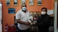 Mubalig Ahmadiyah Terima Kunjungan Mantan Kabiro Pemprov Papua Barat