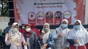 Hari Donor Darah Sedunia, Lajnah Imaillah Bandung Wujudkan Pengabdian sebagai Relawan