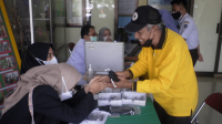 HF Indonesia Gelar “Hadiah Penglihatan” Bagi Lansia di Panti Werdha