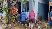 Bencana Banjir Melanda Rumah-Rumah Anggota Jemaat Kemang Markaz