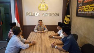 Ahmadiyah Gondrong Tangerang Bersilaturahmi ke Polsek Cipondoh