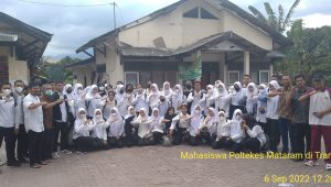 Mengunjungi Transito, Dosen Kewarganegaraan dan Pancasila Poltekes Mataram Membawa Mahasiswa Mengenal Ahmadiyah