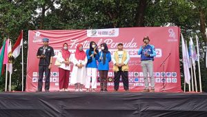 Pemuda Ahmadiyah Purwokerto Lantunkan Syair pada Acara Festival Pemuda
