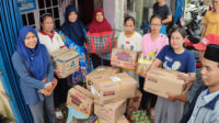 Tanggap Bencana, Jemaat Ahmadiyah Lahat Salurkan Bantuan ke Korban Banjir