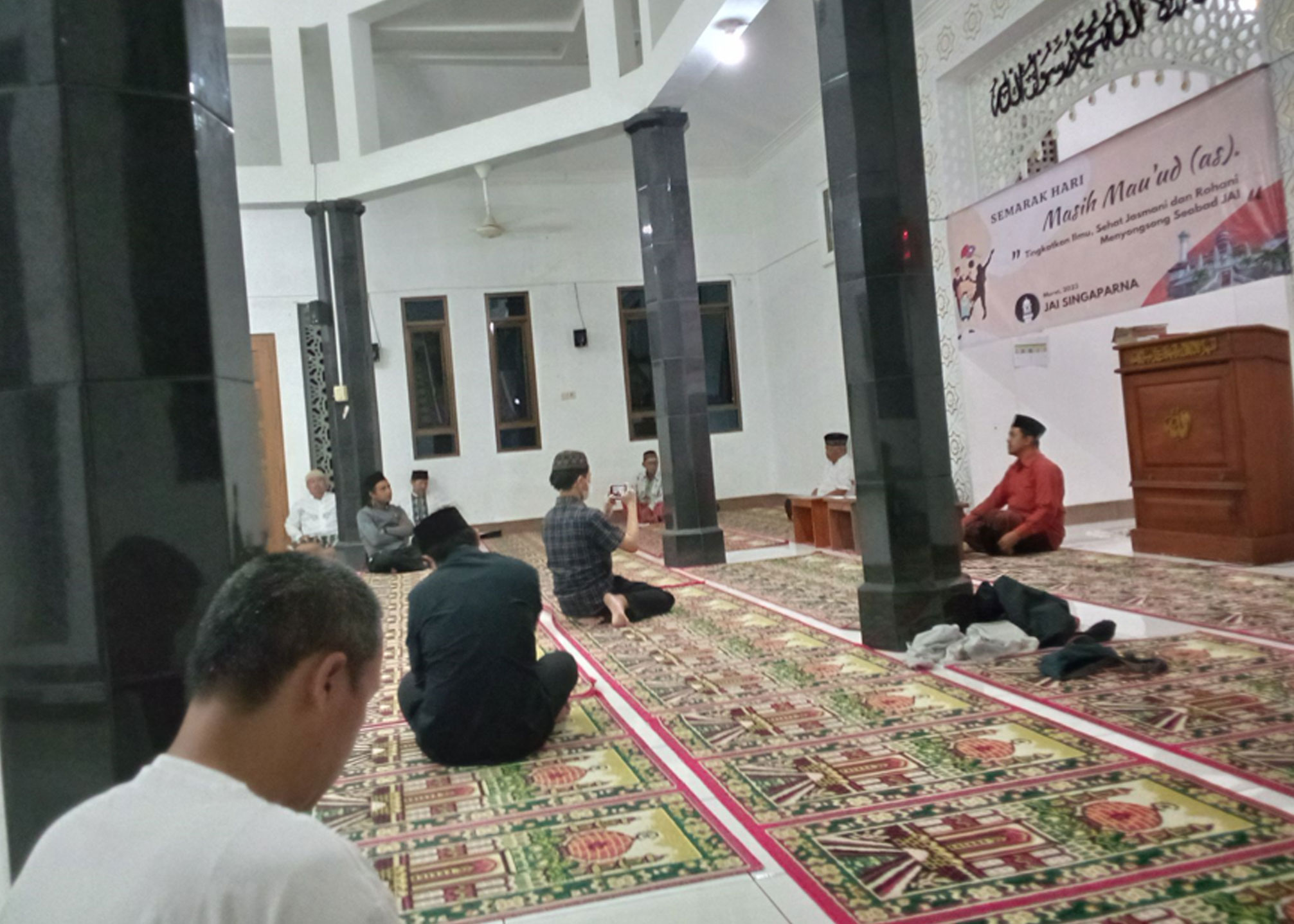 Gelaran sambut peringatan Hari Masih Mauud di Jemaat Ahmadiyah Singaparna