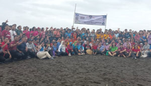 Peduli Lingkungan, JAI Denpasar Berpartisipasi dalam Kegiatan Aksi Bersih Pantai