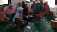 Digelar Secara Daring, Lajnah Imaillah Ciandam Cianjur Antusias Ikut Kajian Al-Quran