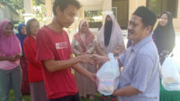 Termasuk 100 Paket Sembako, JAI Cipeyeum Cianjur Salurkan Bantuan untuk Yatim hingga Lansia
