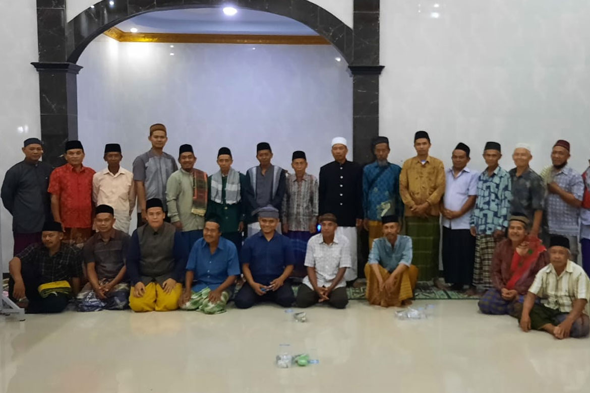 Kades sambangi Masjid Ahmadiyah Krucil Banjarnegara dalam program tarling.