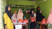 Jelang Lebaran, Lajnah Imaillah Mowila Salurkan Paket Sembako dan Pengobatan Gratis untuk Warga