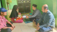 Raih Berkah Ramadhan, Ahmadiyah Sintang Selenggarakan Santunan kepada yang Membutuhkan