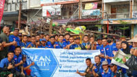 Bareng TNI dan Komunitas, Clean The City Bersihkan Waterfront Sintang dari Sampah Plastik
