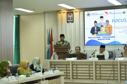 Mln. Saefullah Ahmad Farouk menyampaikan sambutan