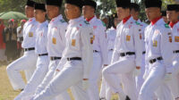 Ditutup Pawai, Warga Ahmadiyah Manislor dan Masyarakat Gelar Upacara Bendera HUT ke-78 RI