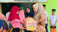 Lajnah Imaillah Tanjung Medan Riau Rayakan Hari Kemerdekaan dengan Berbagi