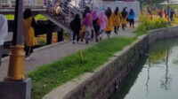 Refresh Rohani dan Jasmani, Lajnah Imaillah Ciherang Bogor Wisata Tarbiyat ke Situ Gede