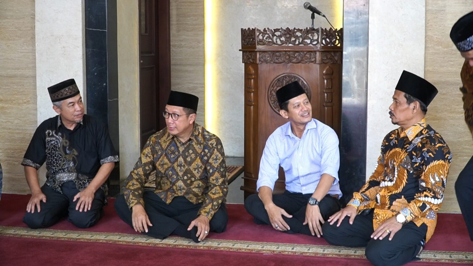 Lukman Hakim Saifuddin di Masjid Nusrat Jahan Semarang