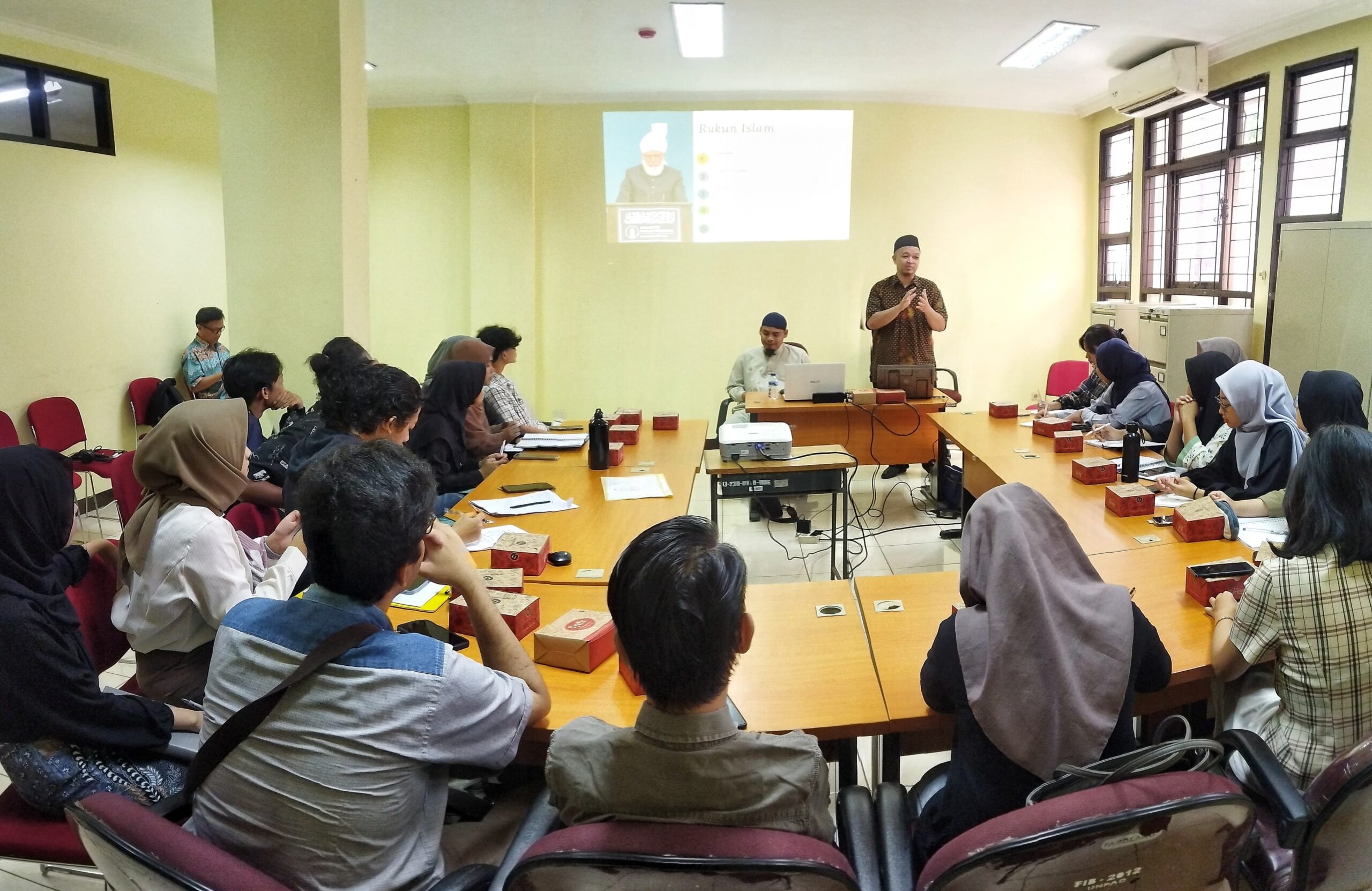 Kuliah Umum Mahasiswa Fakultas Ilmu Budaya UNPAD