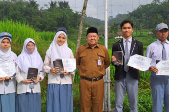 SMA Plus Alwahid