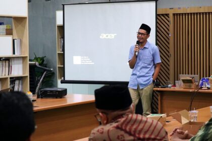 Mln. Harpan Ahmad dalam konsolidasi oleh Youth Interfaith Forum on Sexuality (YIFoS) Indonesia di Perpustakaan Al Hidayah Kebayoran Lama Jakarta pada Jumat, 24 November 2023.