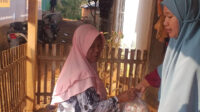 Jumat Berkah, Lajnah Imaillah Citalahab Sukabumi Bagikan 50 Nasi Kotak