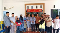 Momen Open House Natal, Ahmadiyah Sintang Bersilaturahmi ke Wakil Bupati