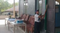 Ahmadiyah Masagena di Konawe Selatan Rutin Bersih-Bersih Masjid Setiap Jumat
